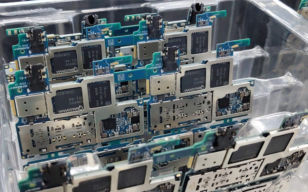 Reciclaje y reutilización de componentes electrónicos